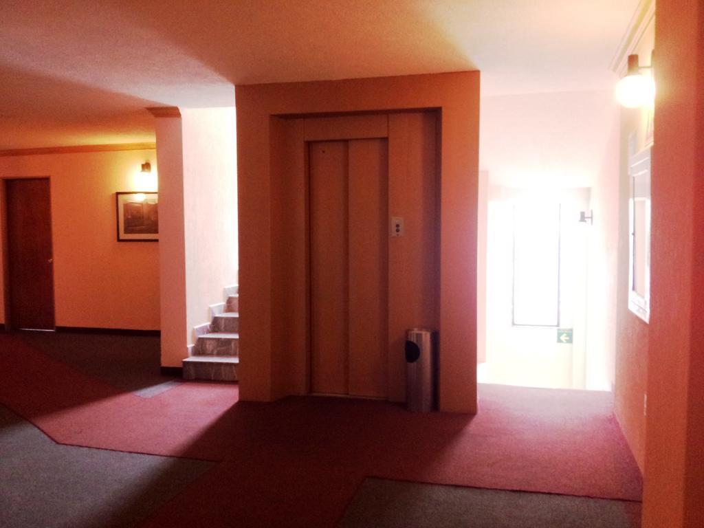 Hotel Siesta Del Sur Мехико Экстерьер фото