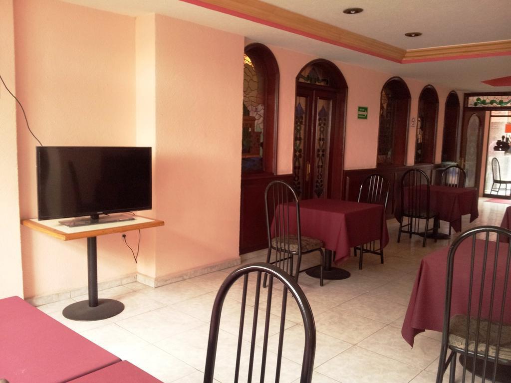 Hotel Siesta Del Sur Мехико Экстерьер фото