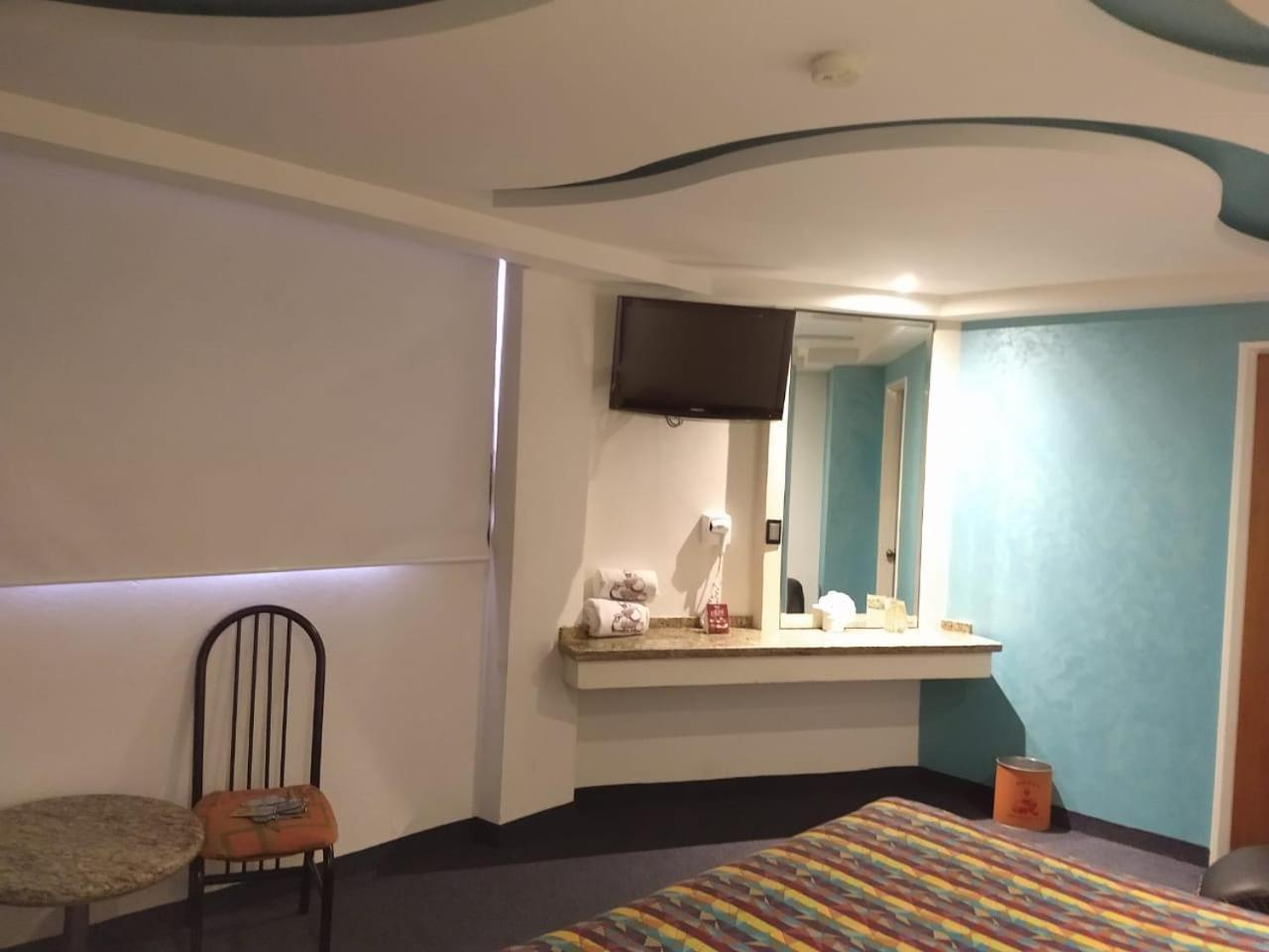 Hotel Siesta Del Sur Мехико Экстерьер фото