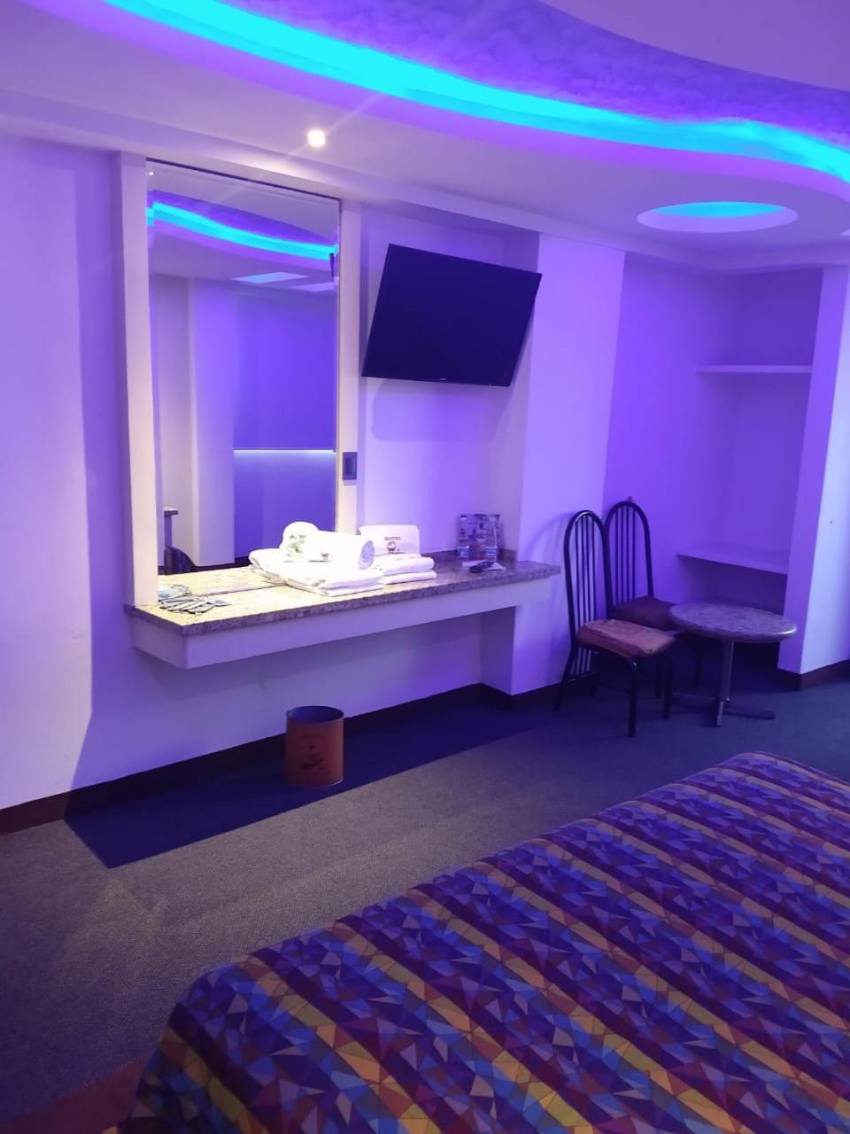 Hotel Siesta Del Sur Мехико Экстерьер фото
